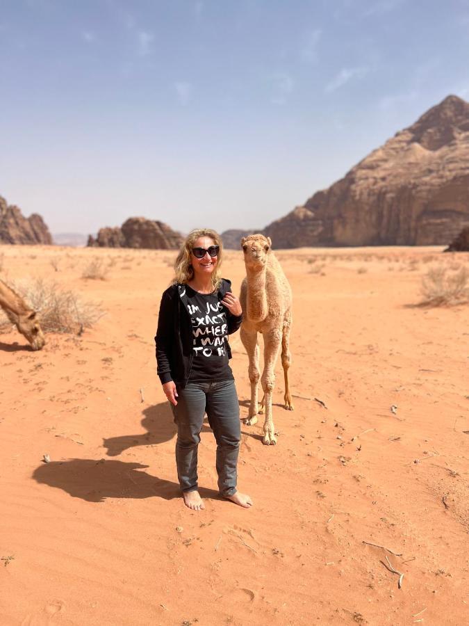 Wadi Rum Sunset Camp Bagian luar foto
